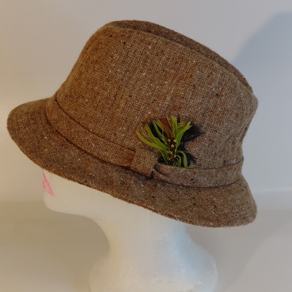 Borsalino Men's Stylish Tan Fedora Hat - Picture 2 of 7